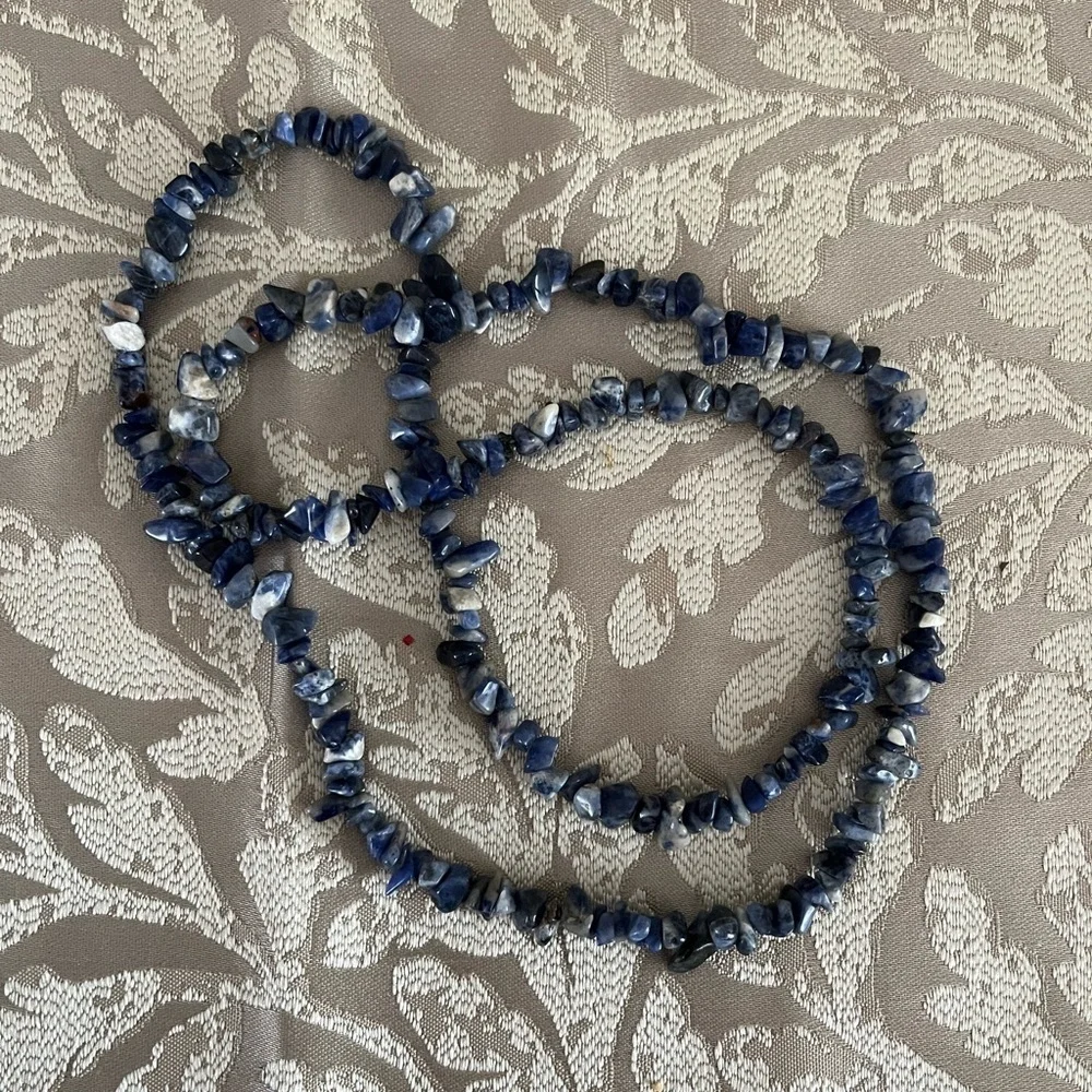 Polished Sodalite Stone Chip Necklace